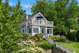 284 Marina Drive, Saint Joseph, MI 49085