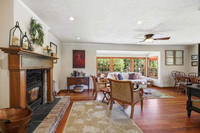 135 Rancho Rio Avenue, Ben Lomond, CA 95005