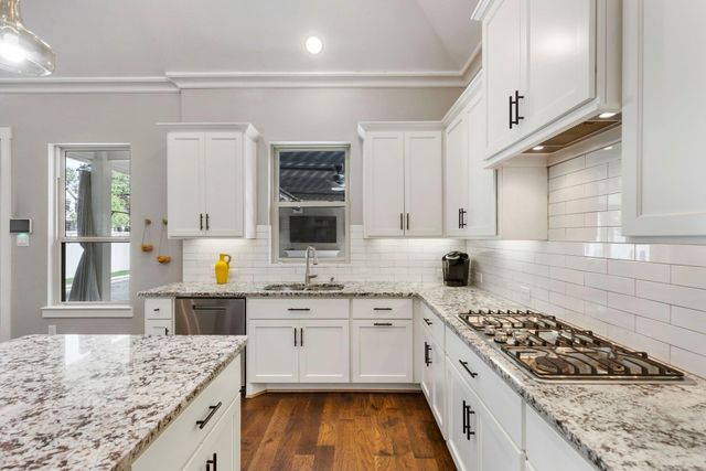 270 Rockwell Park Boulevard, Spring, TX 77389