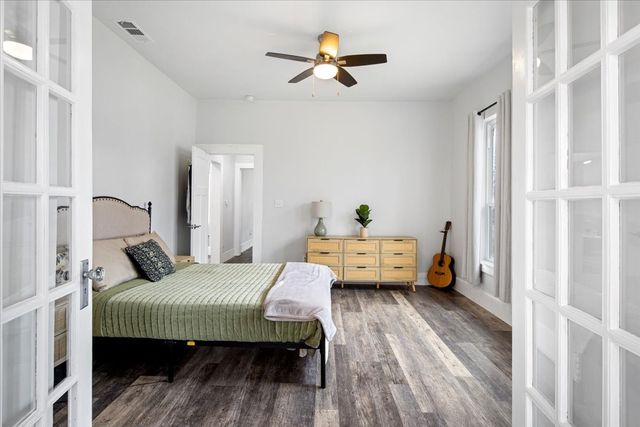 2200 N Beaton Street, Corsicana, TX 75110