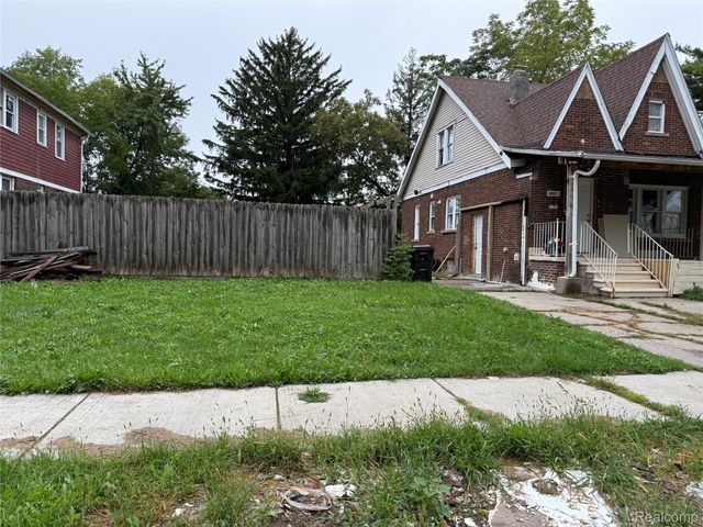 6801 RUTLAND Street, Detroit, MI 48228