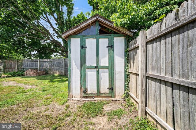 39 PINE ST, Dover, DE 19901