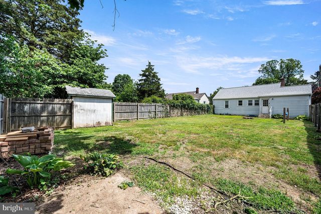 39 PINE ST, Dover, DE 19901