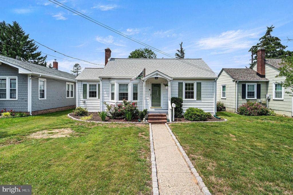 39 PINE ST, Dover, DE 19901