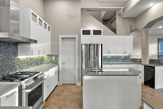 230 N Kalamazoo Mall 401, Kalamazoo, MI 49007