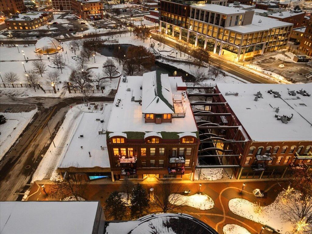 230 N Kalamazoo Mall 401, Kalamazoo, MI 49007