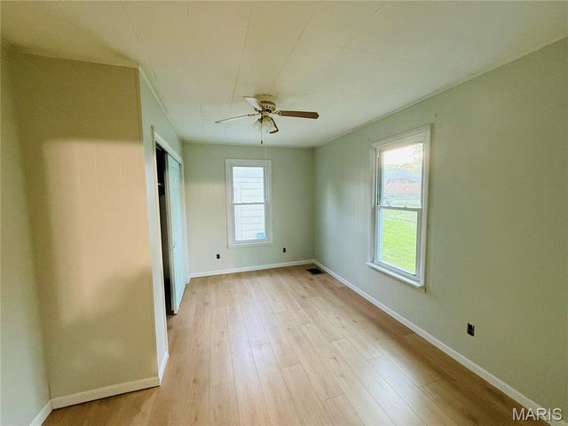 518 Wyss Avenue, Alton, IL 62002