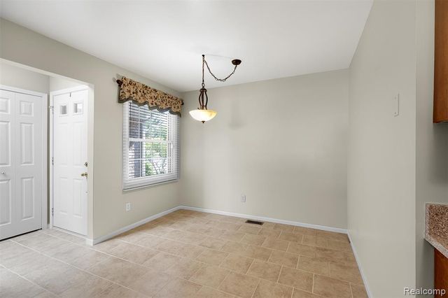 7348 Green Meadow Lane 9, Canton, MI 48187