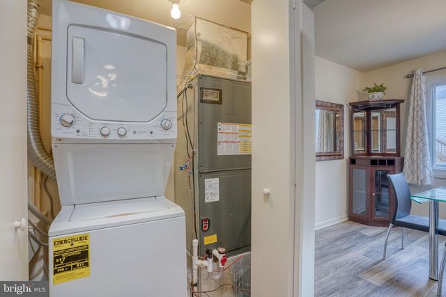 2705 CREEKSIDE DR, Newark, DE 19711