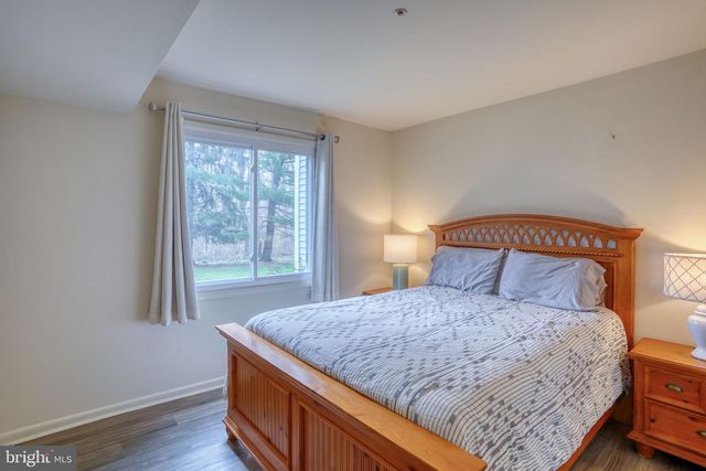 2705 CREEKSIDE DR, Newark, DE 19711