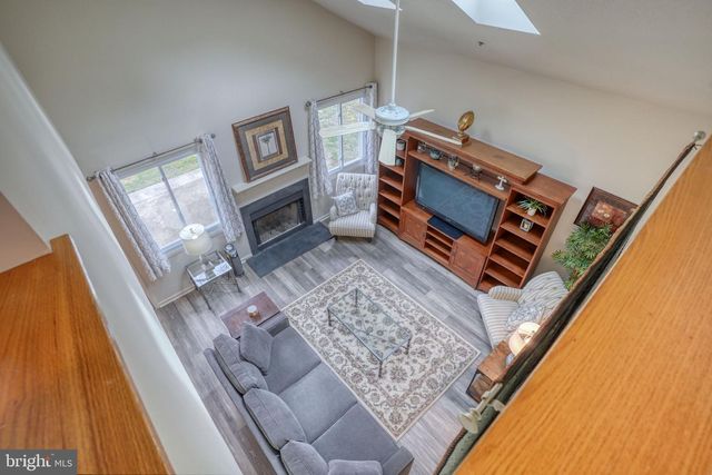 2705 CREEKSIDE DR, Newark, DE 19711