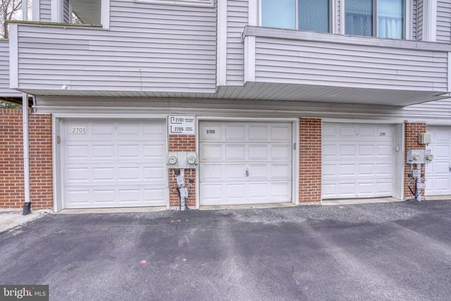 2705 CREEKSIDE DR, Newark, DE 19711