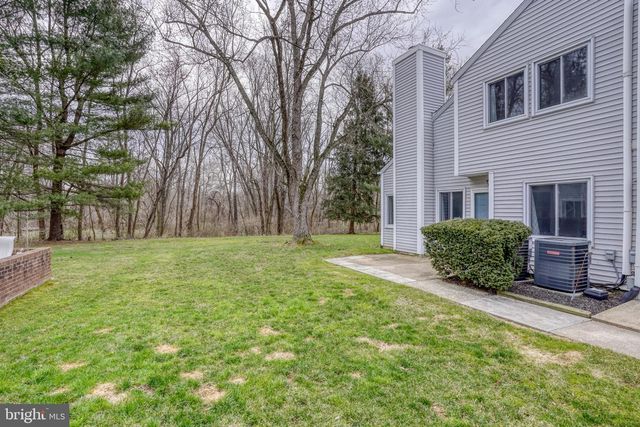 2705 CREEKSIDE DR, Newark, DE 19711