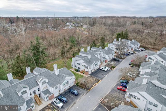 2705 CREEKSIDE DR, Newark, DE 19711