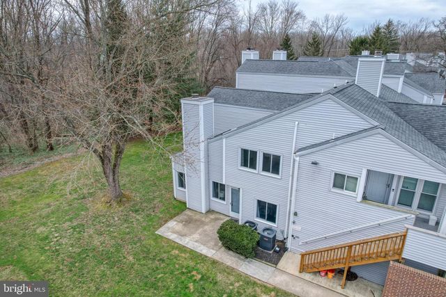 2705 CREEKSIDE DR, Newark, DE 19711