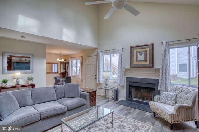 2705 CREEKSIDE DR, Newark, DE 19711