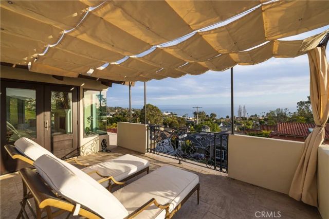 230 High Drive, Laguna Beach, CA 92651