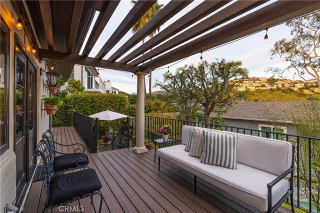 230 High Drive, Laguna Beach, CA 92651