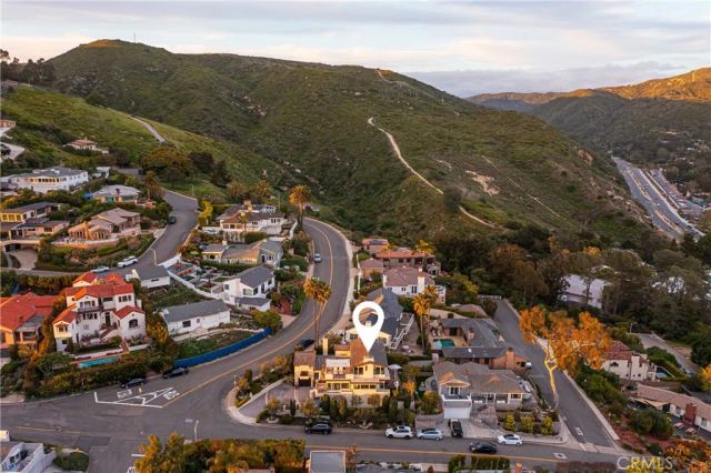 230 High Drive, Laguna Beach, CA 92651