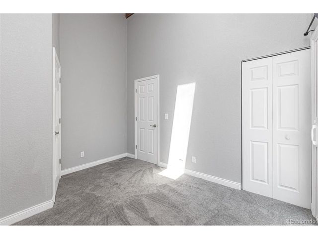 972 S Pitkin Ct, Aurora, CO 80017