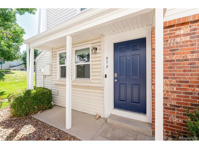 972 S Pitkin Ct, Aurora, CO 80017