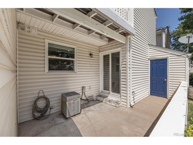 972 S Pitkin Ct, Aurora, CO 80017