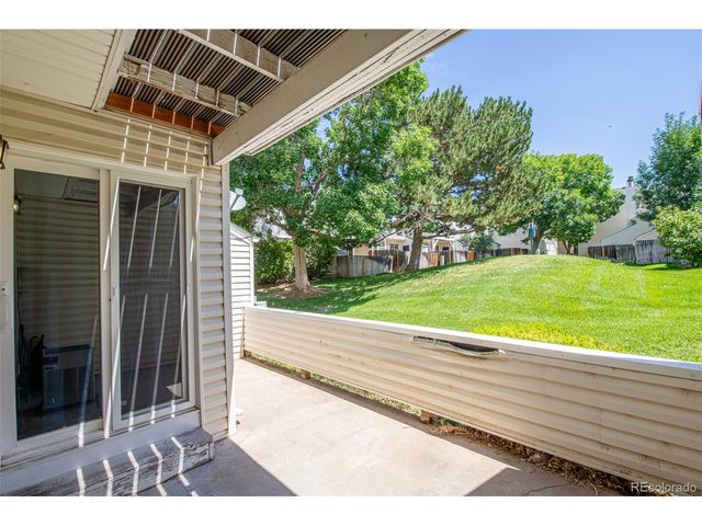 972 S Pitkin Ct, Aurora, CO 80017