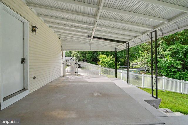 8614 MANORFIELD RD, Baltimore, MD 21236