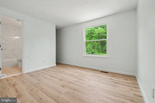 8614 MANORFIELD RD, Baltimore, MD 21236