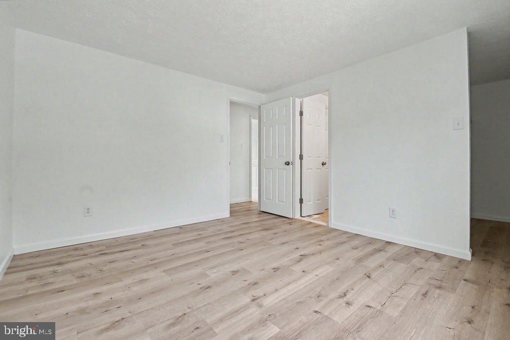 Image 20 of property listing at 8614 MANORFIELD RD, Baltimore, MD 21236