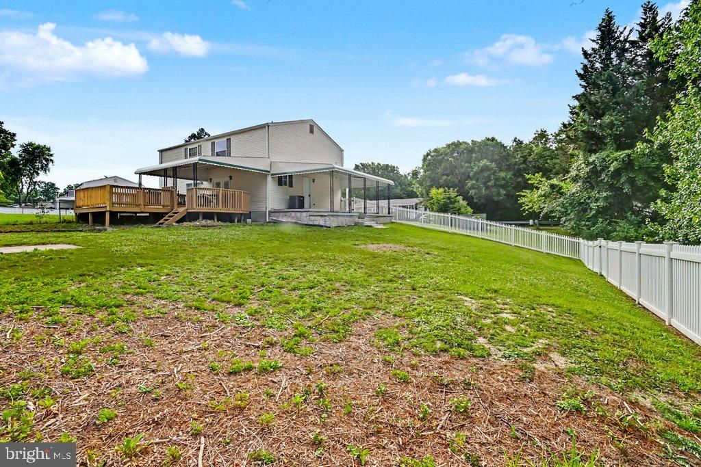 Image 24 of property listing at 8614 MANORFIELD RD, Baltimore, MD 21236