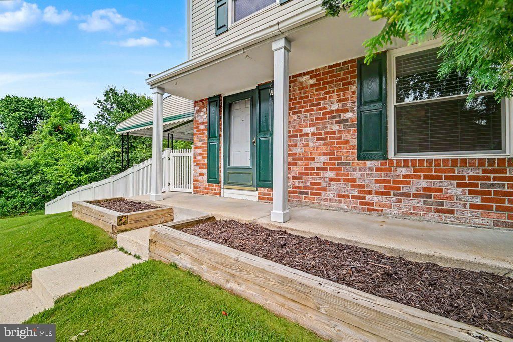 Image 2 of property listing at 8614 MANORFIELD RD, Baltimore, MD 21236