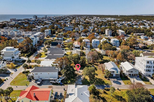 305 Birmingham Avenue, Carolina Beach, NC 28428