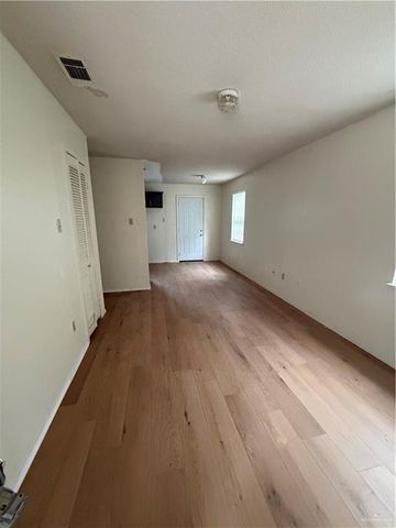 904 W Caffery Avenue 2, Pharr, TX 78577