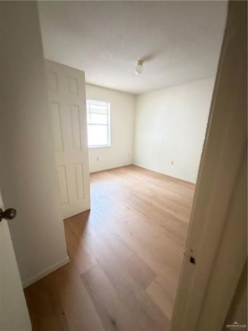 904 W Caffery Avenue 2, Pharr, TX 78577