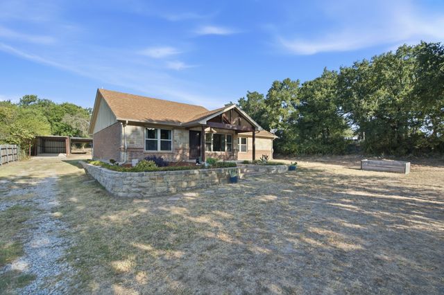 328 Silver Lane, Azle, TX 76020