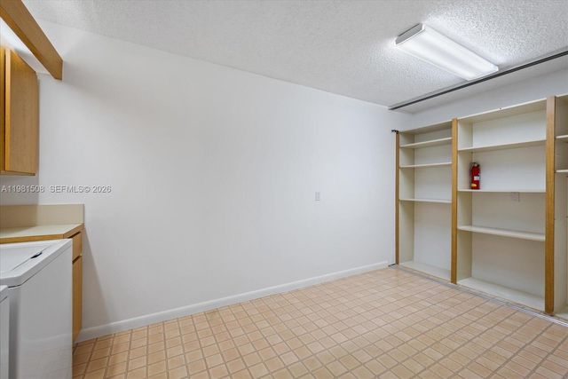 2761 Village Blvd 304, West Palm Beach, FL 33409