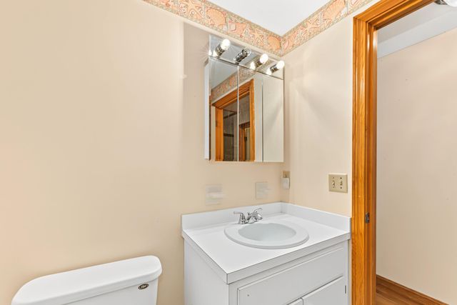 1 Kimberley Way, Harwich, MA 02645