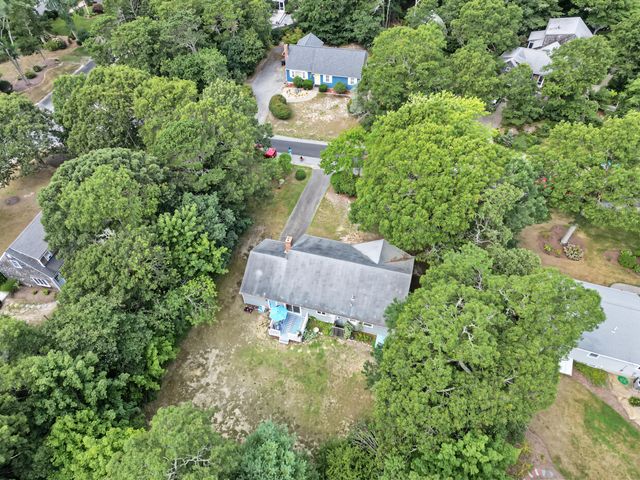 1 Kimberley Way, Harwich, MA 02645