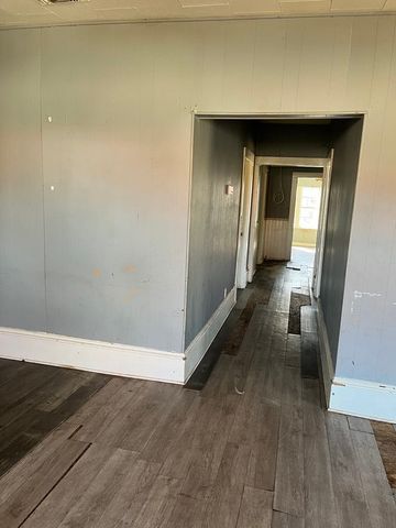 2235 Bonham Street, Paris, TX 75460