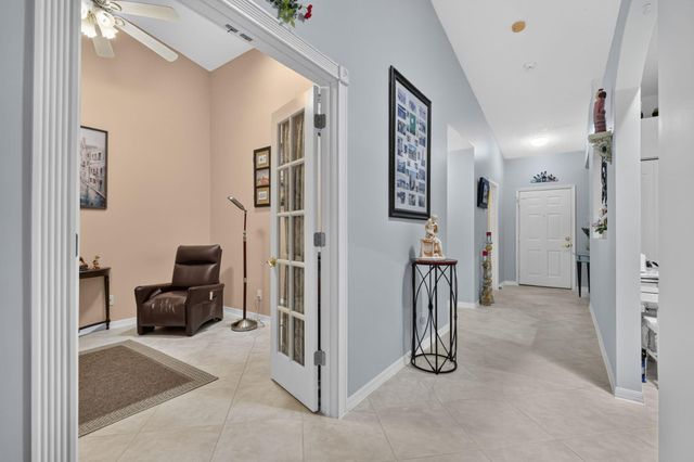 2100 Stonington Terrace, West Palm Beach, FL 33411
