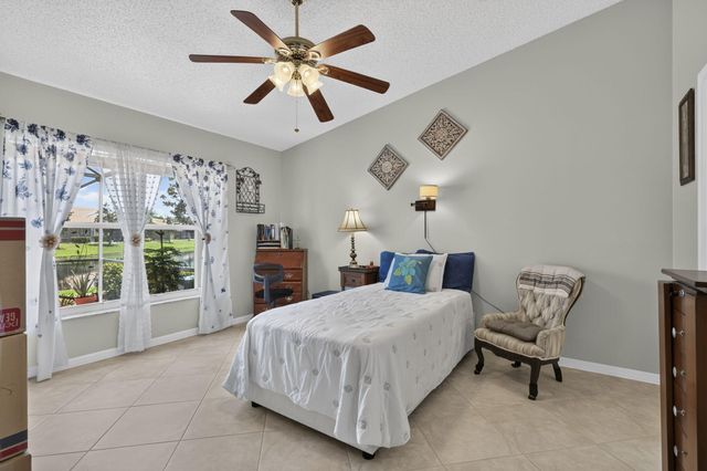 2100 Stonington Terrace, West Palm Beach, FL 33411