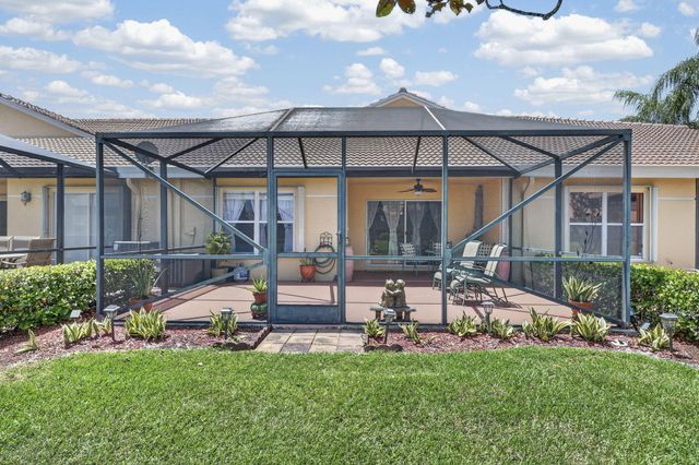 2100 Stonington Terrace, West Palm Beach, FL 33411