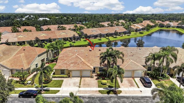 2100 Stonington Terrace, West Palm Beach, FL 33411