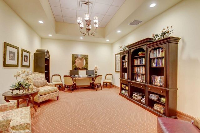 2100 Stonington Terrace, West Palm Beach, FL 33411