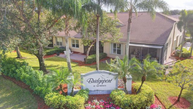 2100 Stonington Terrace, West Palm Beach, FL 33411