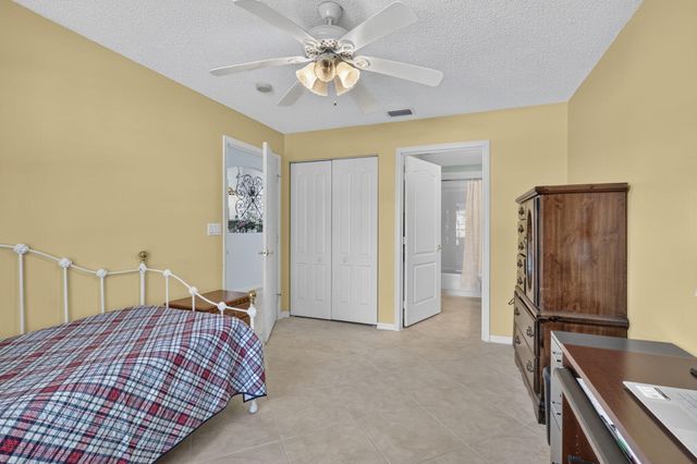 2100 Stonington Terrace, West Palm Beach, FL 33411