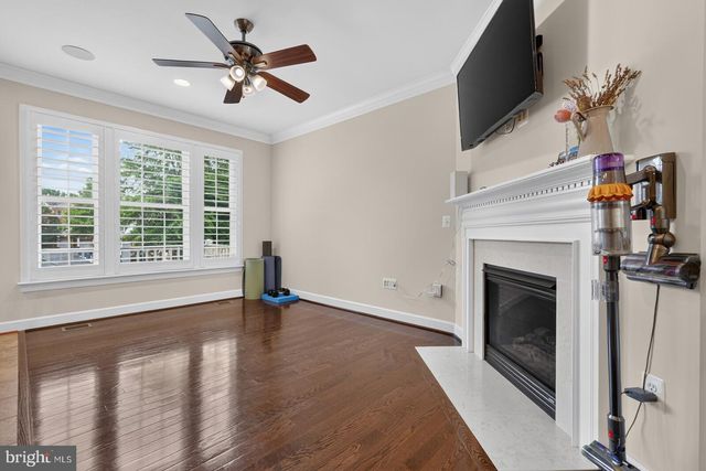 12230 WATER ELM LN, Fairfax, VA 22030