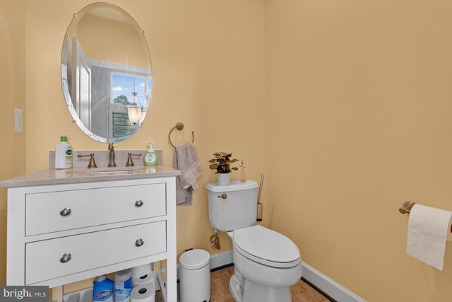 12230 WATER ELM LN, Fairfax, VA 22030