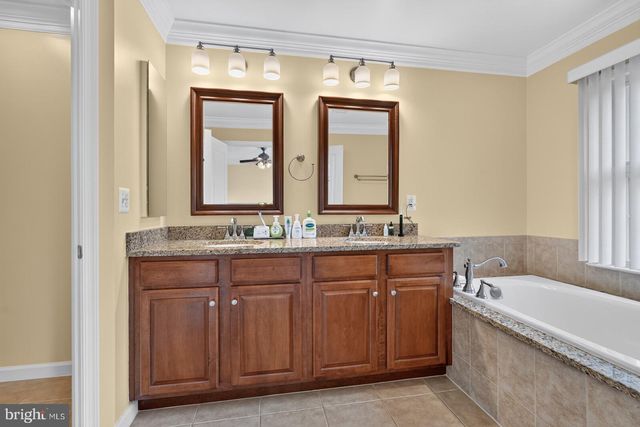 12230 WATER ELM LN, Fairfax, VA 22030